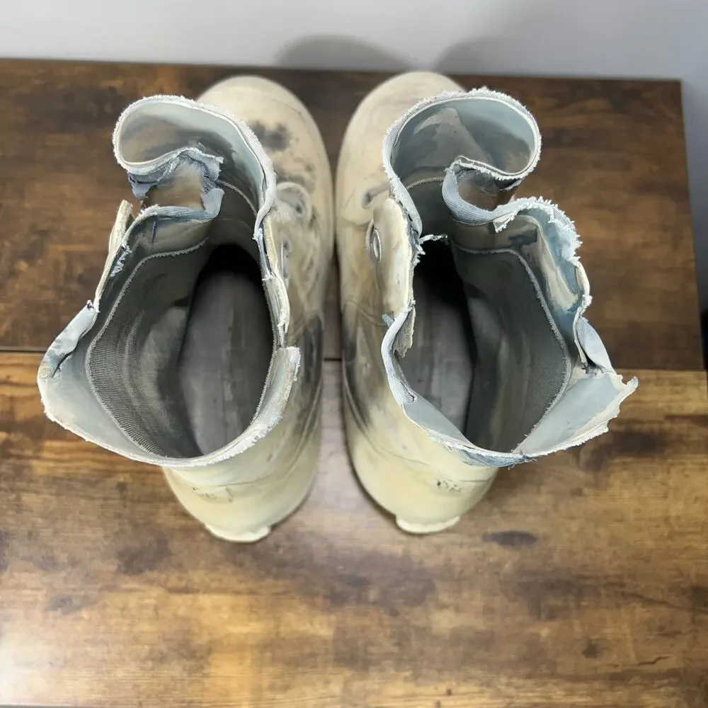Vintage 70s Bata Mickey Mouse Bunny Boots White Extreme Cold Weather Mens 10